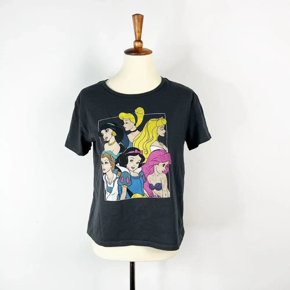 Disney Princesses Black Cropped T-Shirt Size Large - Picture 3 of 3